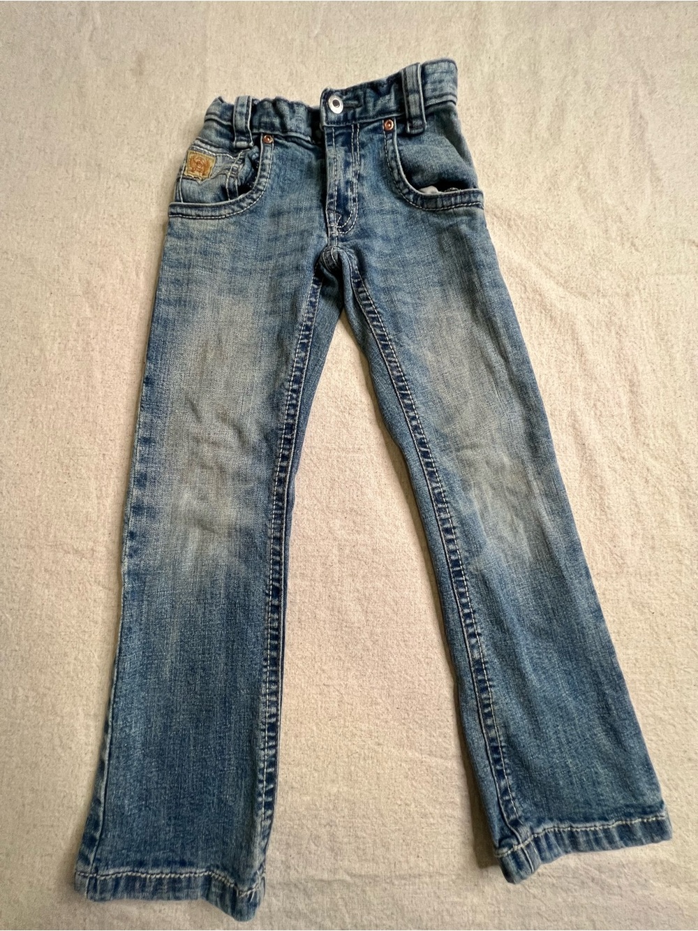 Cinch Men’s Bootcut Jeans in Faded Blue Denim